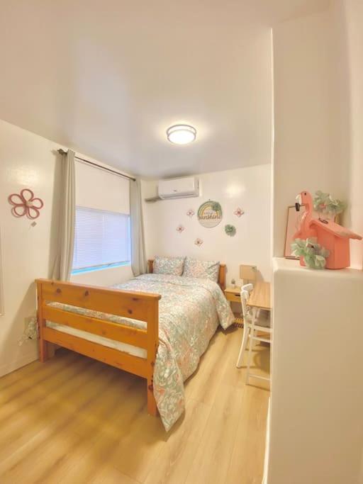 Pink Cozy House 2 Bedrooms Rosemead Dış mekan fotoğraf