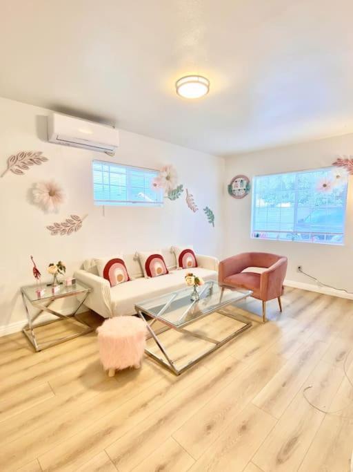 Pink Cozy House 2 Bedrooms Rosemead Dış mekan fotoğraf